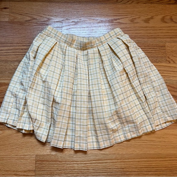 Cali 1850 yellow plaid skirt size small - Picture 3 of 4